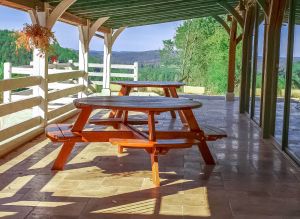 terrasse avec vue sur le Perigord